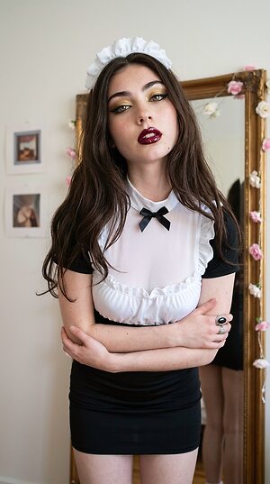 Eliza Browne leaked photo #53