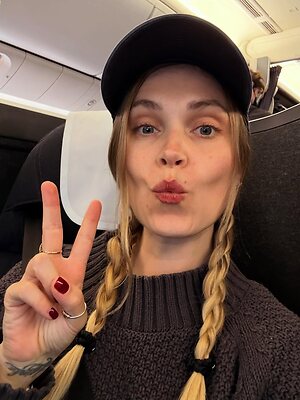 Eliza Taylor leaked photo #8