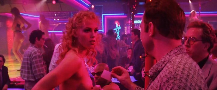 Elizabeth Berkley Nude Leaked Photo #40