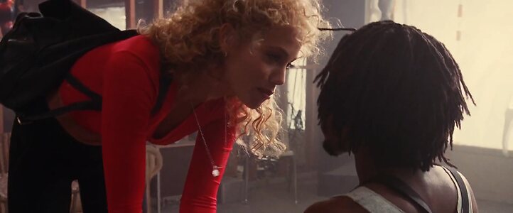 Elizabeth Berkley Nude Leaked Photo #51