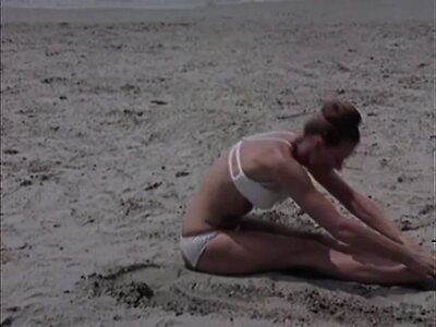 Elizabeth Campbell leaked photo #6