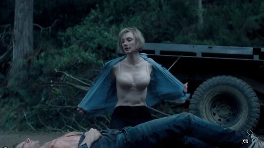 Elizabeth Debicki leaked photo #92
