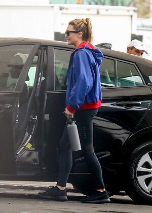 Elizabeth Olsen leaked photo #18