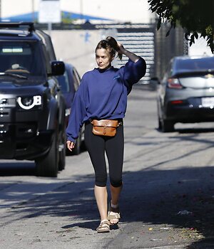 Elizabeth Olsen leaked photo #31