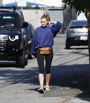 Elizabeth Olsen leaked photo #33