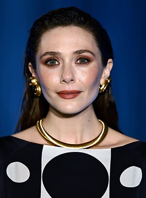 Elizabeth Olsen leaked photo #161