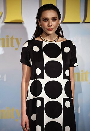 Elizabeth Olsen leaked photo #164