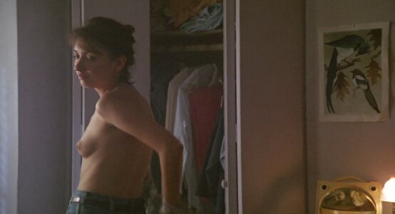 Elizabeth Pena Nude Leaked Photo #12