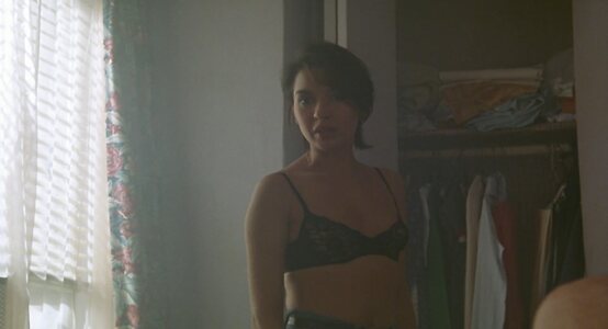 Elizabeth Pena Nude Leaked Photo #13