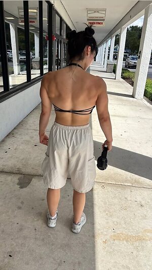 Elizabeth Reynoso leaked photo #9