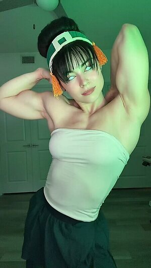 Elizabeth Reynoso leaked photos