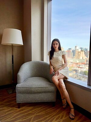 Elizabeth Tulloch leaked photo #15