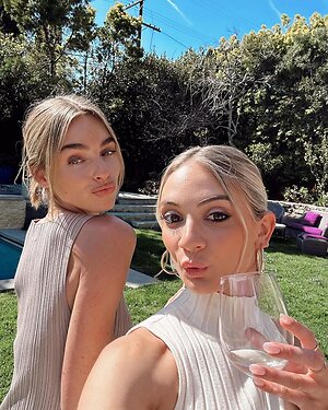 Elizabeth Turner leaked photo #19