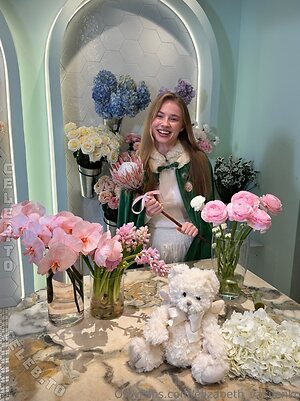 Elizabeth Vasilenko Nude Leaked Photo #77