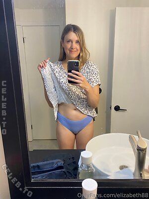 Elizabeth88 Nude Leaked Photo #25