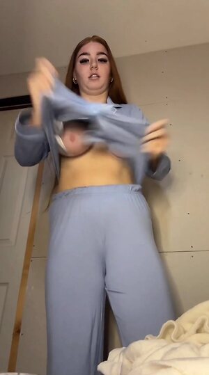 Ell May UK Tiktokker Nude Leaked Photo #2
