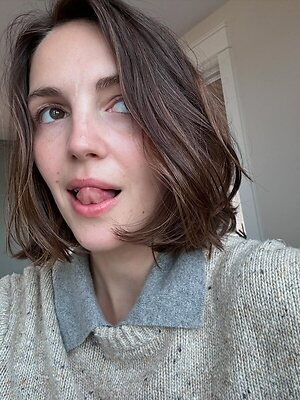 Ella Hunt leaked photo #3