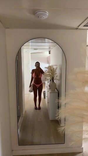 Ella M