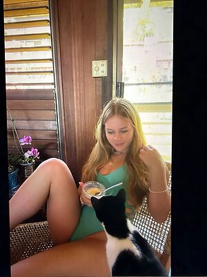 Ella Moncrief leaked photo #22