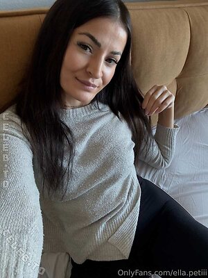 Ella petite leaked photo #69