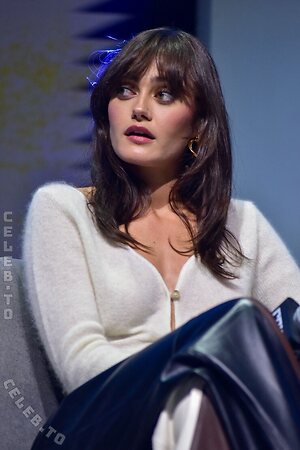 Ella Purnell Nude Leaked Photo #2