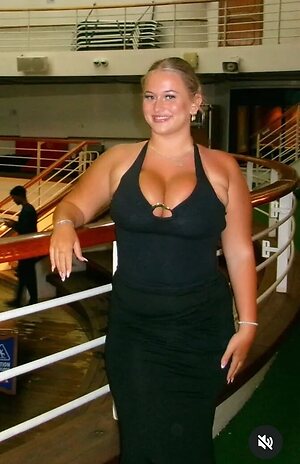 Ella leaked photo #36