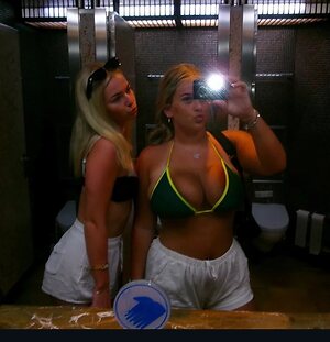Ella leaked photo #40