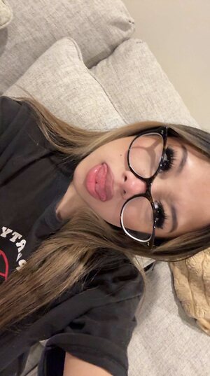 ellamaecalimoso leaked photo #10