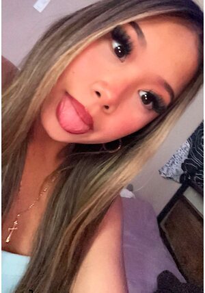 ellamaecalimoso leaked photo #13