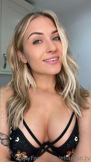 Ellarose.tv leaked photo #149