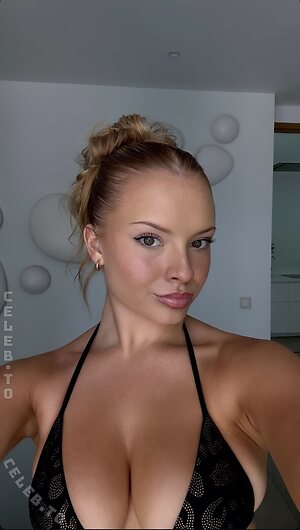 Elle Botterill