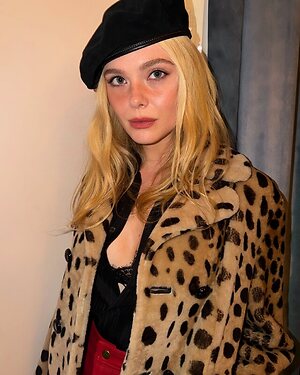 Elle Fanning leaked photo #50