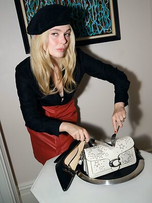 Elle Fanning leaked photo #59