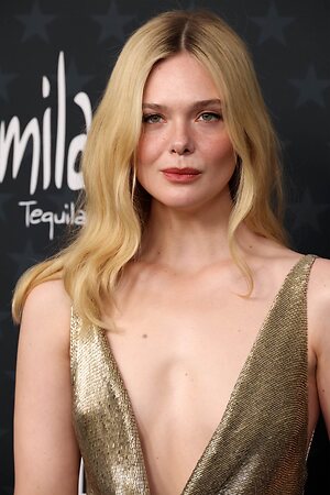 Elle Fanning leaked photo #221