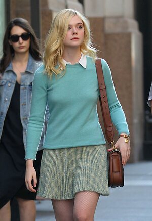 Elle Fanning leaked photo #275