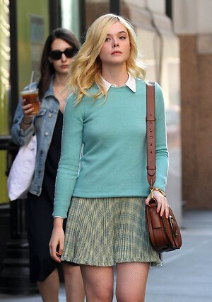 Elle Fanning leaked photo #282