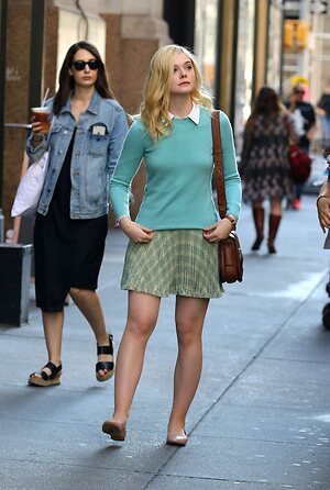 Elle Fanning leaked photo #285