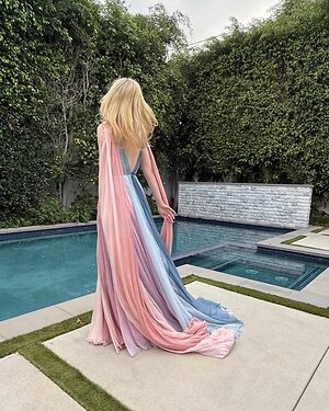 Elle Fanning leaked photo #340