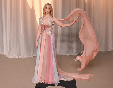 Elle Fanning leaked photo #359