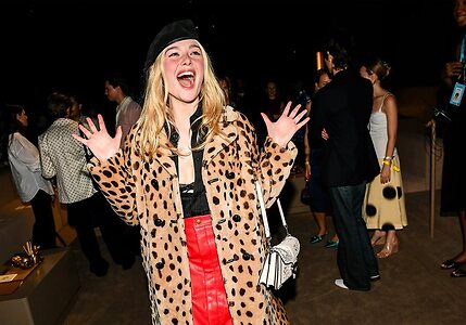 Elle Fanning leaked photo #407