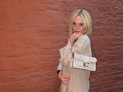 Elle Fanning leaked photo #421