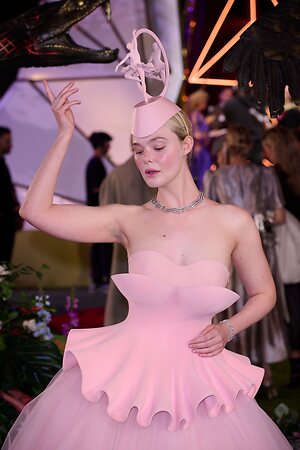 Elle Fanning leaked photo #461