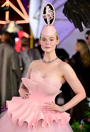 Elle Fanning leaked photo #465