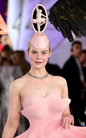 Elle Fanning leaked photo #466
