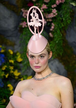 Elle Fanning leaked photo #476