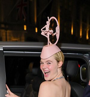 Elle Fanning leaked photo #509