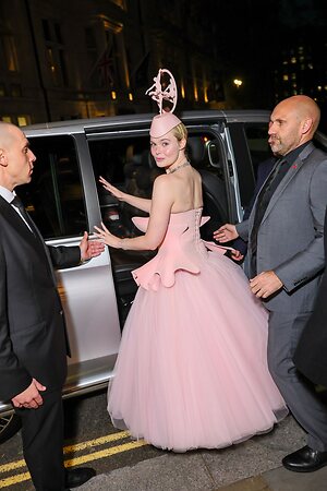 Elle Fanning leaked photo #510