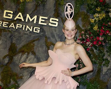 Elle Fanning leaked photo #541