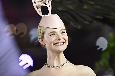 Elle Fanning leaked photo #545