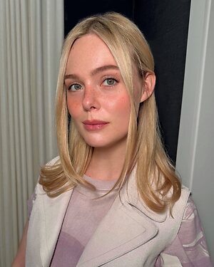 Elle Fanning leaked photo #601